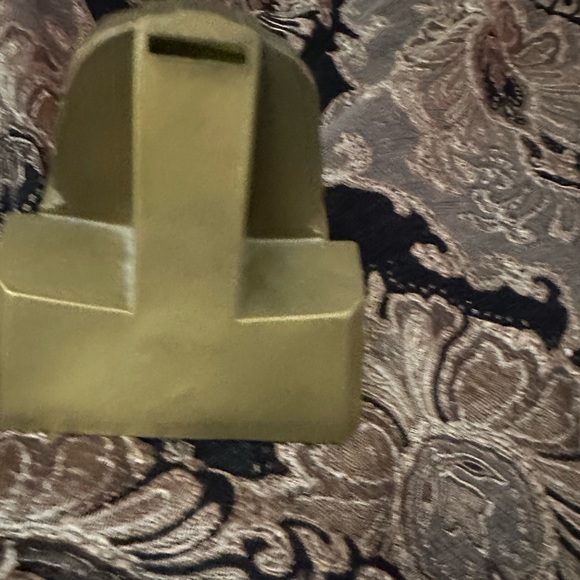 Bank MGM gold lion size smalll - Picture 3 of 5